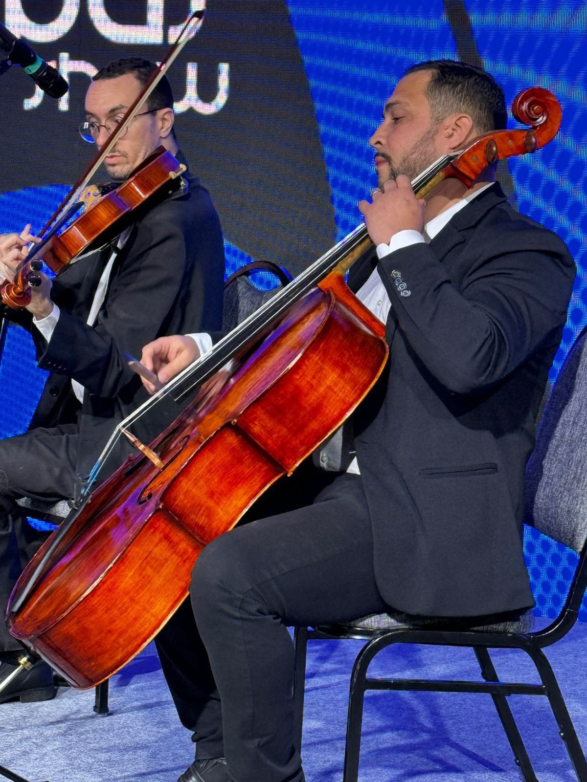 Heitor Virtuoso Soares em concerto de violoncelo